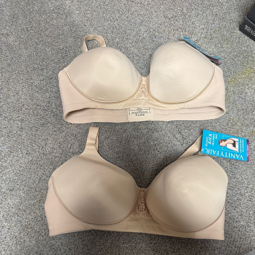 2 Vanity Fair Women's Tan Bra